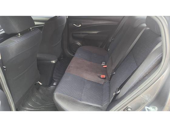 TOYOTA YARIS 1.5 16V FLEX SEDAN XL PLUS CONNECT MULTIDRIVE TOYOTA YARIS 1.5 16V FLEX SEDAN XL PLUS CONNECT MULTIDRIVE